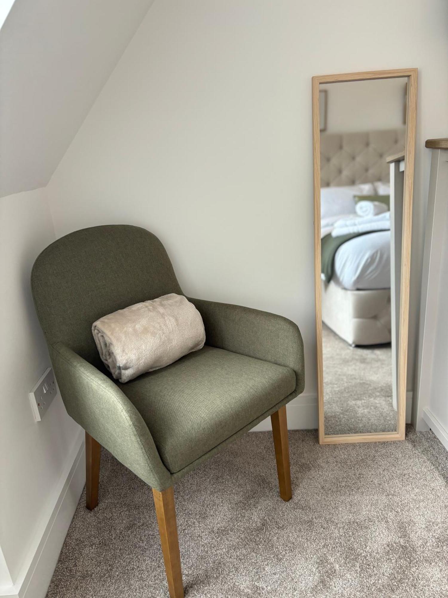 6 Smithhills - Sleeps 3 Excellent Transport Links Glasgow & Airport Paisley
